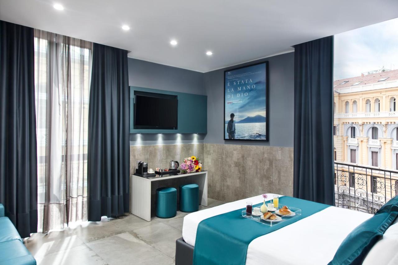 Enjoy Art Bed & Breakfast เนเปิลส์ ภายนอก รูปภาพ